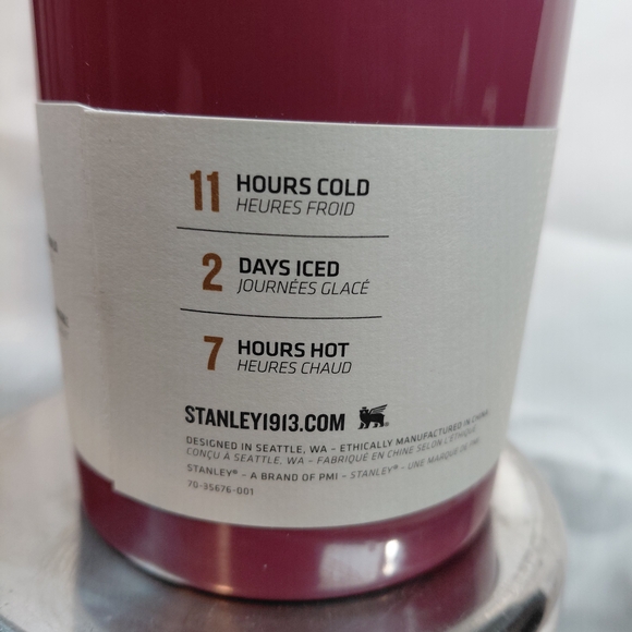 NEW Stanley × Calia 40oz Flow State Quencher H2.0 Tumbler Red Nector - Picture 3 of 12